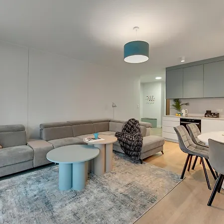 Scala Center With Parking By Lion Apartment *