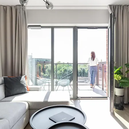 Scala Center With Parking By Lion Apartment Gdansk