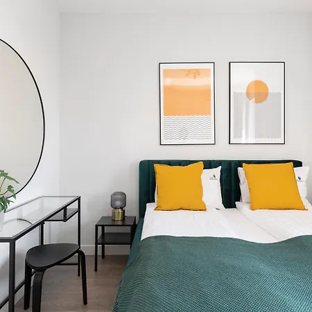 Old Town Scala C With Parking By Lion *