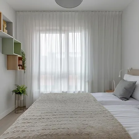 Old Town Scala C With Parking By Lion Apartamento *
