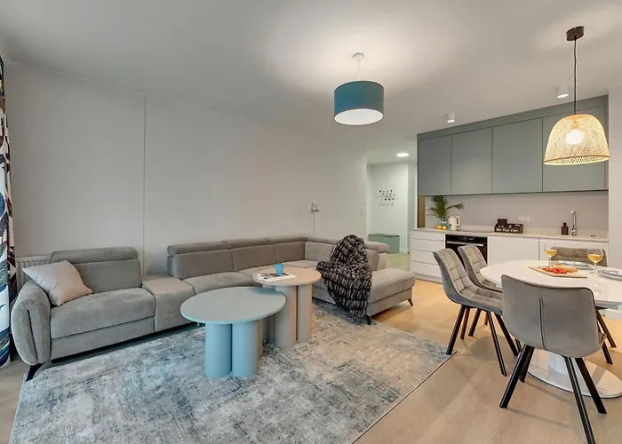 Old Town Scala C With Parking By Lion Apartamento *