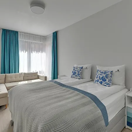 Old Town Scala C With Parking By Lion