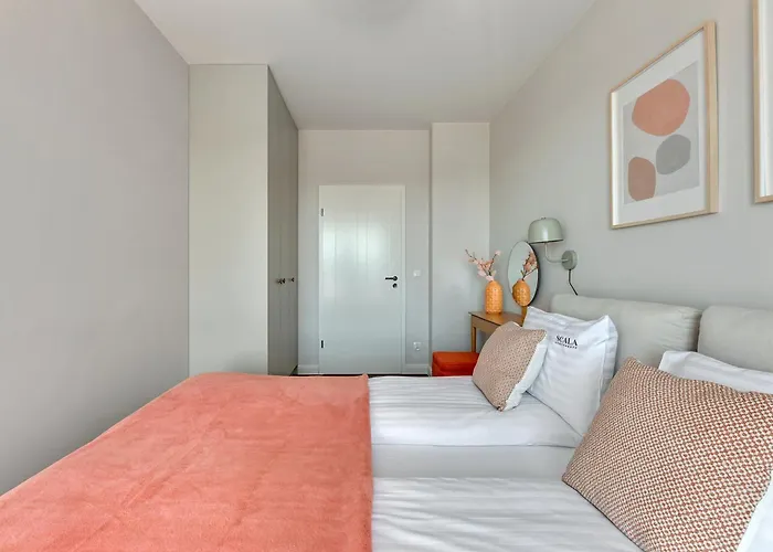 Old Town Scala C With Parking By Lion *