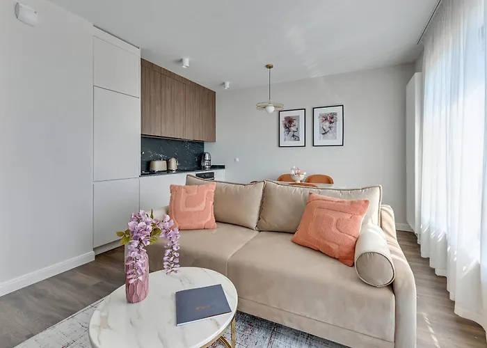 Old Town Scala C With Parking By Lion * Gdansk